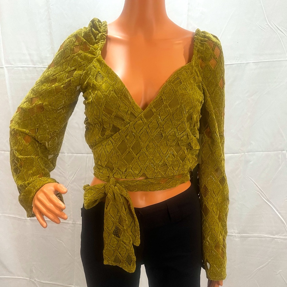 House of Harlow chartreuse carved velvet wrap size S